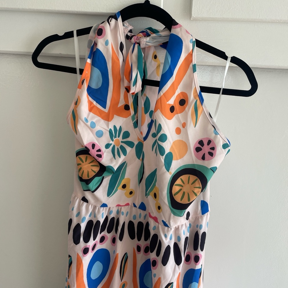 Colorful Patterned Open Back Dress - Picture 2 of 3